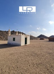 Jeep Safari Special from Hurghada – Discover the Bedouin Village Om Dalfa photo